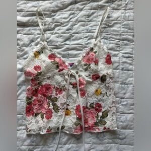 Edikted Floral Lace Top